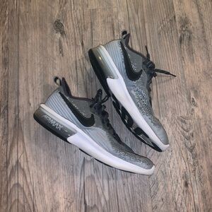 Nike Women’s Shoes Airmax